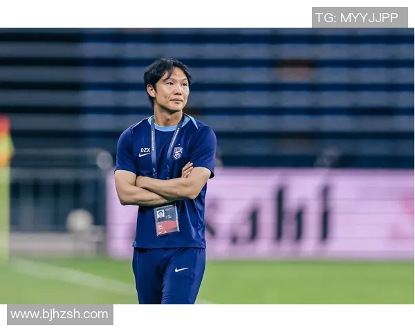 武汉三镇宣布主帅马丁斯离任前国脚邓卓翔暂时接任球队教鞭